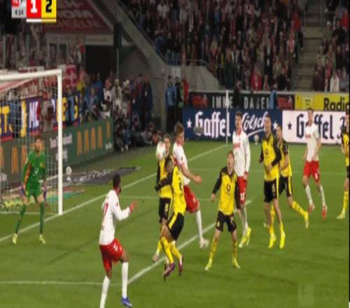 武磊助上海,海港客场击,败南通支云,新葡京app,澳门新葡京娱乐城app,澳门新葡京娱乐城官网